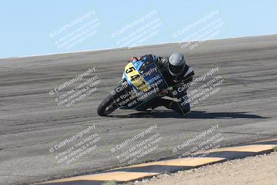 media/Oct-13-2025-Moto Forza (Mon) [[a66d839500]]/3-B Group/Session 2 (Bowl)/